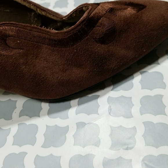 Shoes - Picture 4 of 4